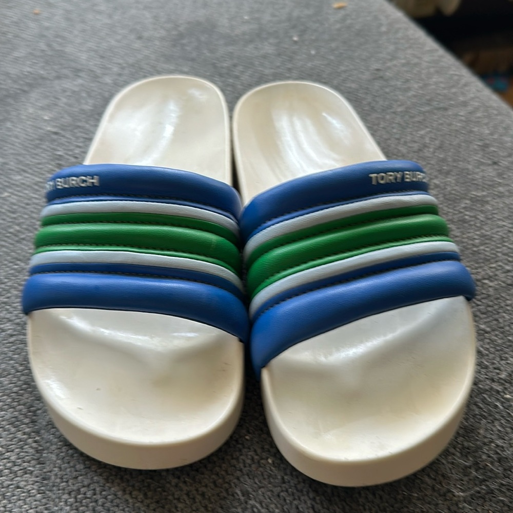 Tory Burch size 7, slides